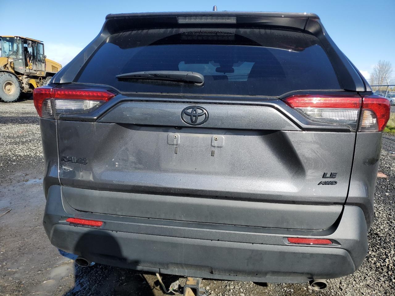 2021 TOYOTA RAV4 LE - Image 6