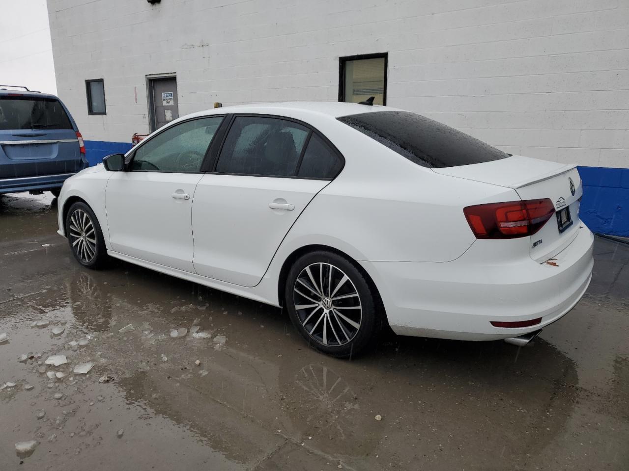 2016 VOLKSWAGEN JETTA SPOR - Image 2