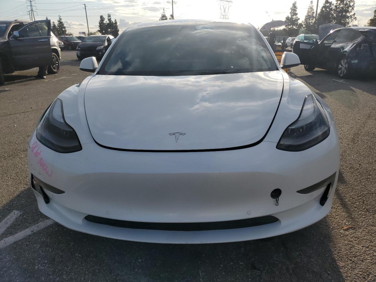 2022 TESLA MODEL 3 - Image 5