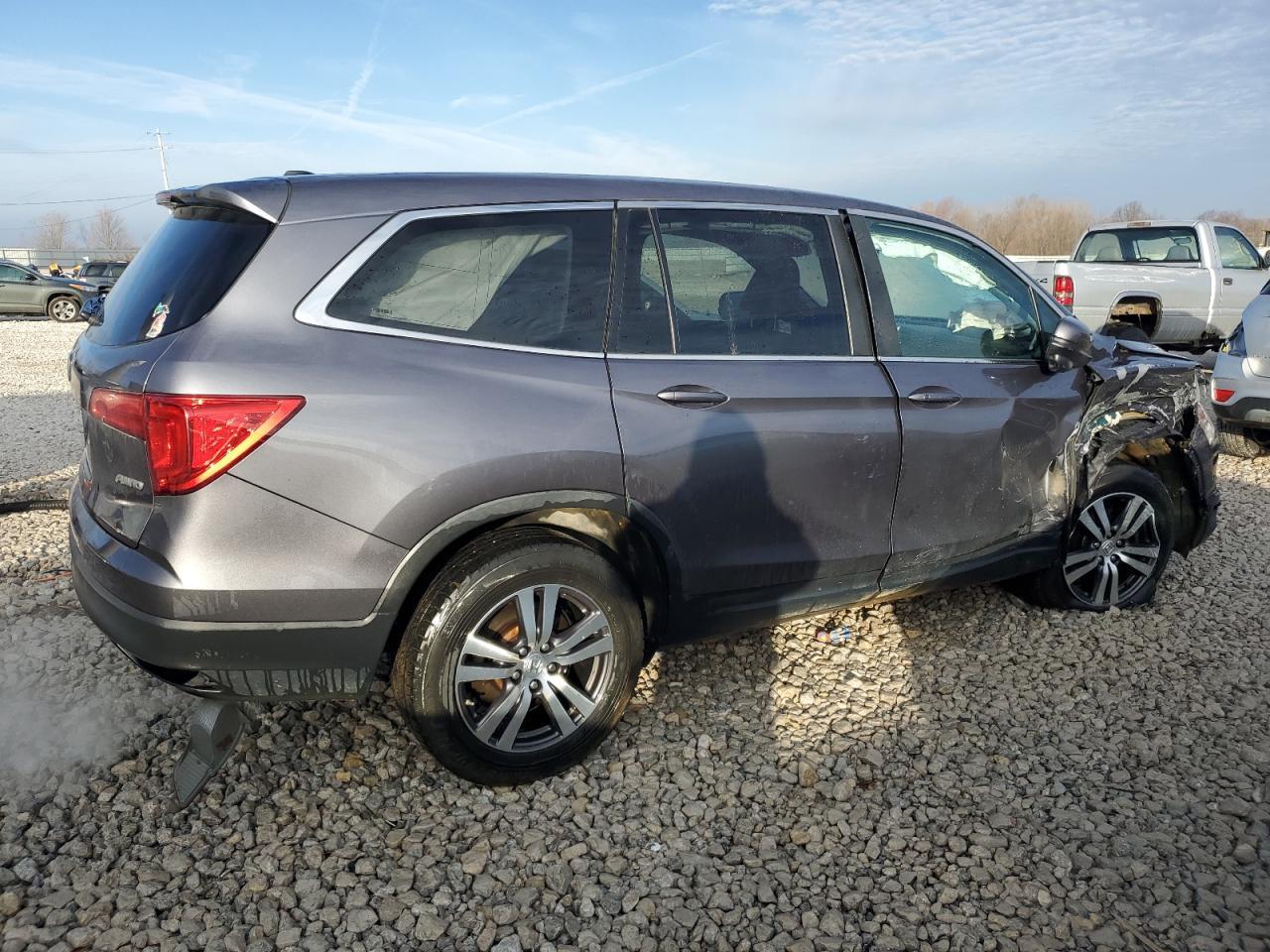 2018 HONDA PILOT EXL - Image 3