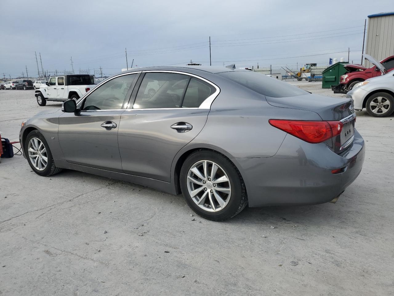 2015 INFINITI Q50 BASE - Фото 2