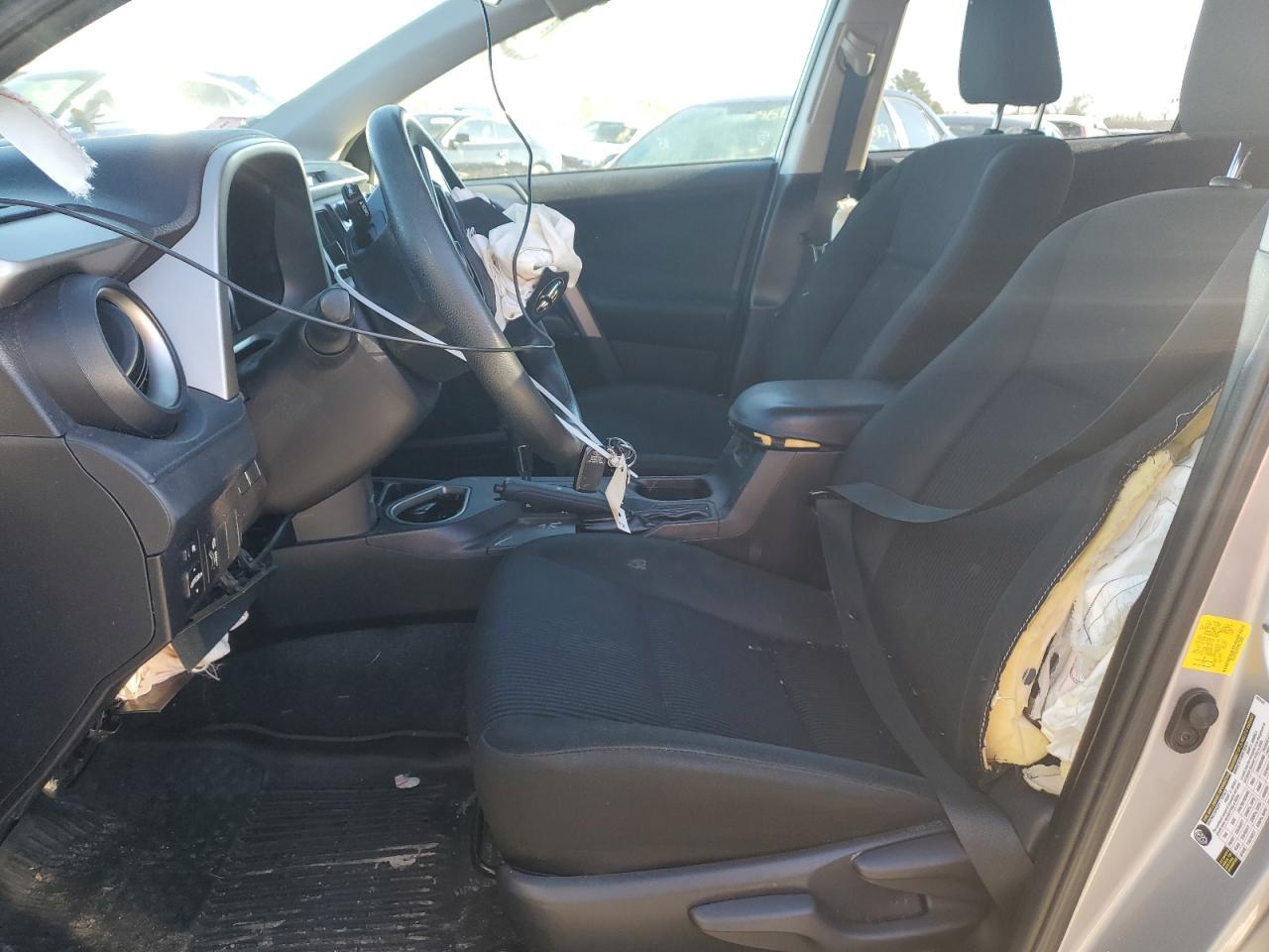 2016 TOYOTA RAV4 LE - Фото 7