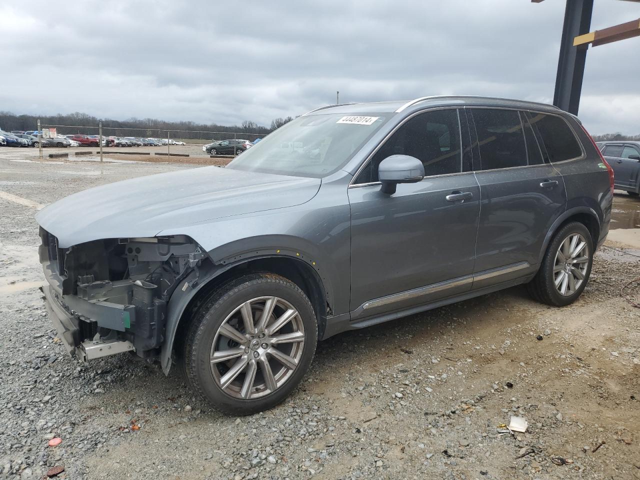 2016 VOLVO XC90 T6