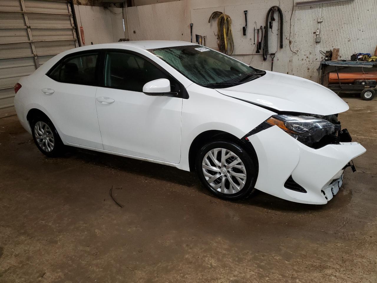 2019 TOYOTA COROLLA L - Image 4