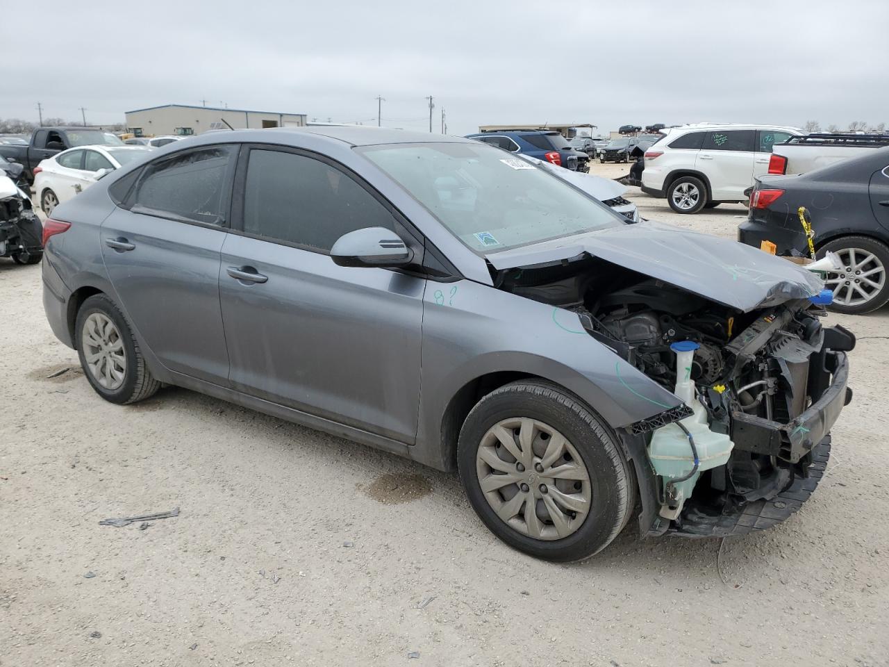 2019 HYUNDAI ACCENT SE - Фото 4