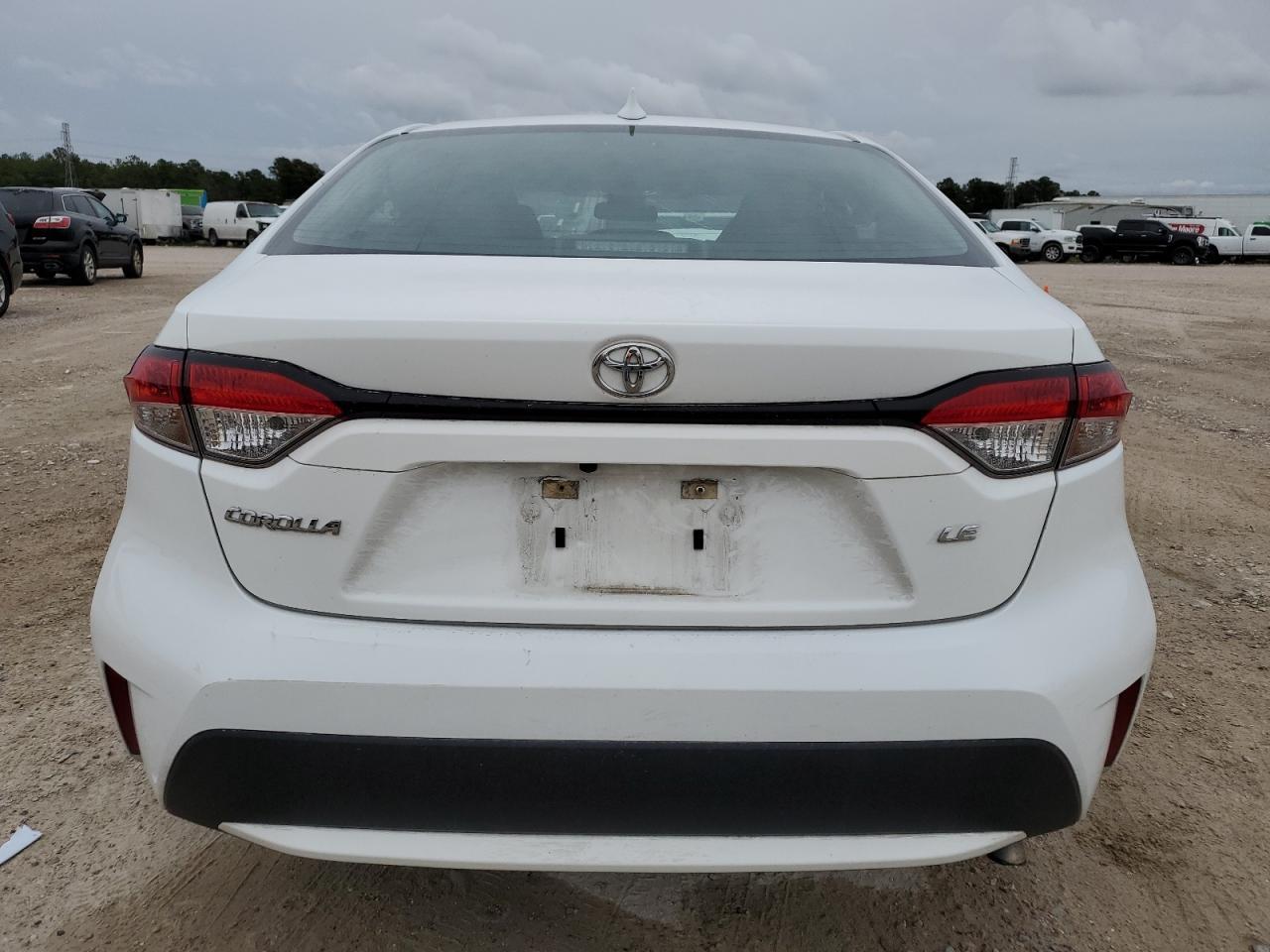 2020 TOYOTA COROLLA LE - Фото 6