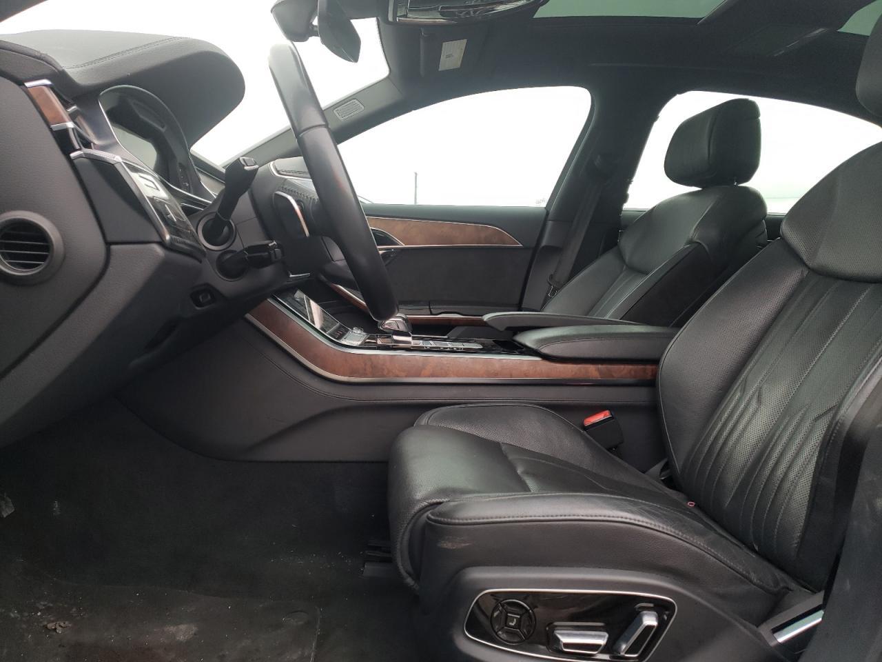 2019 AUDI A8 L - Image 7