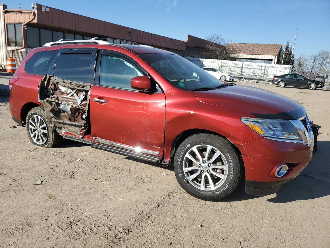 2013 NISSAN PATHFINDER - Image 4