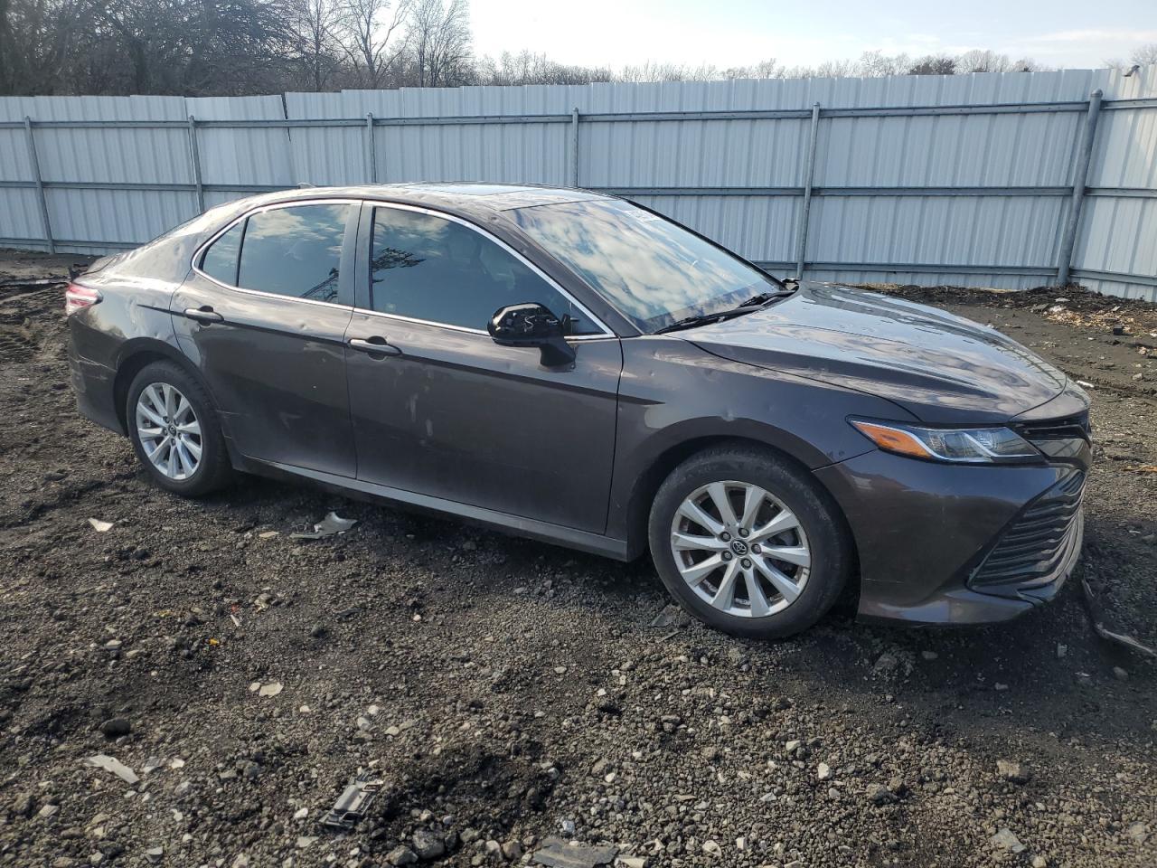 2018 TOYOTA CAMRY L - Фото 4