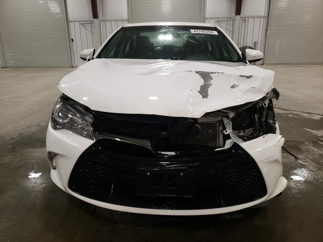 2016 TOYOTA CAMRY LE - Image 5