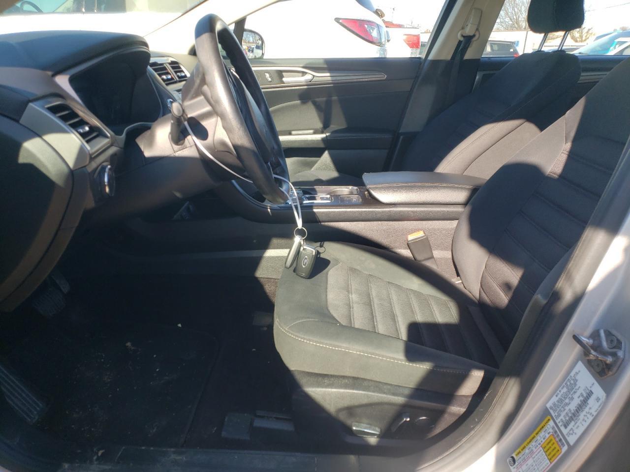 2017 FORD FUSION SE - Image 7