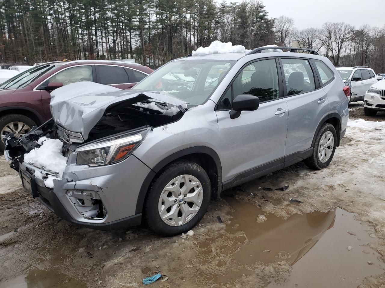 2019 SUBARU FORESTER car image