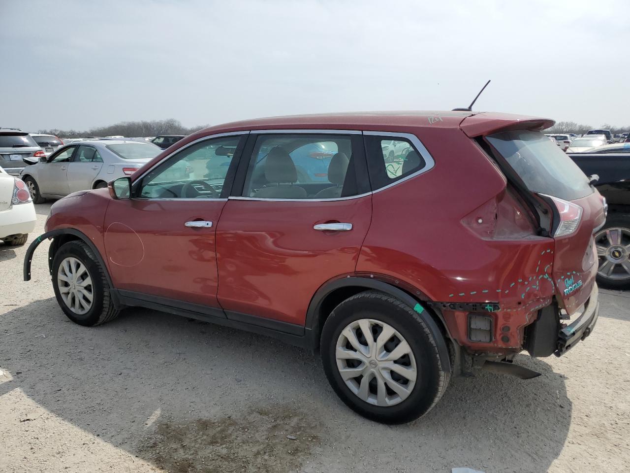 2015 NISSAN ROGUE S - Фото 2