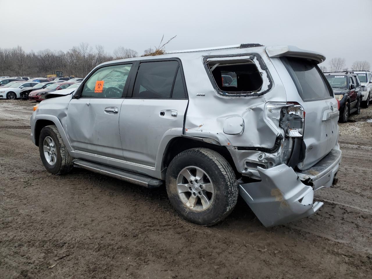2011 TOYOTA 4RUNNER SR - Image 2
