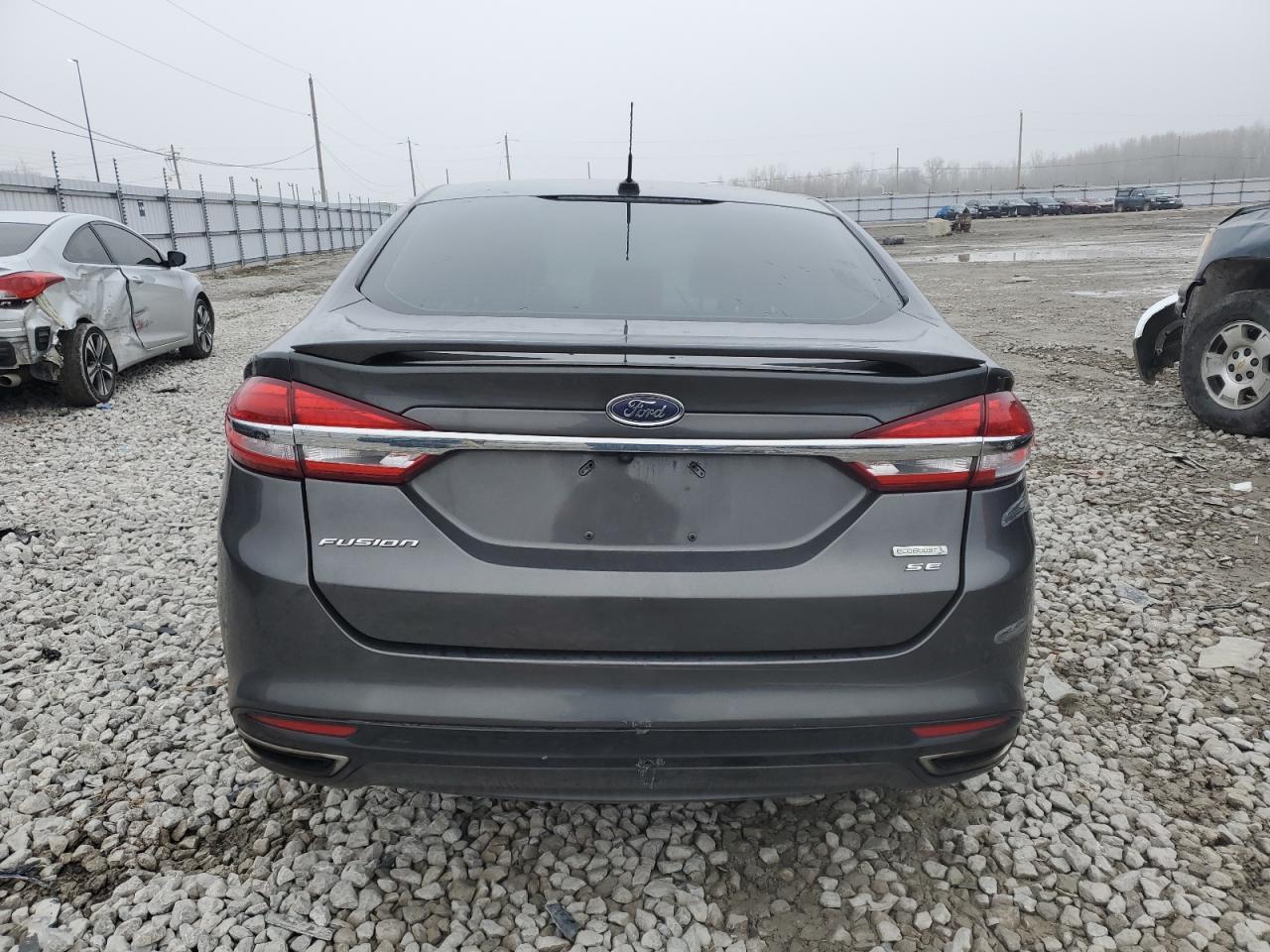 2017 FORD FUSION SE - Фото 6