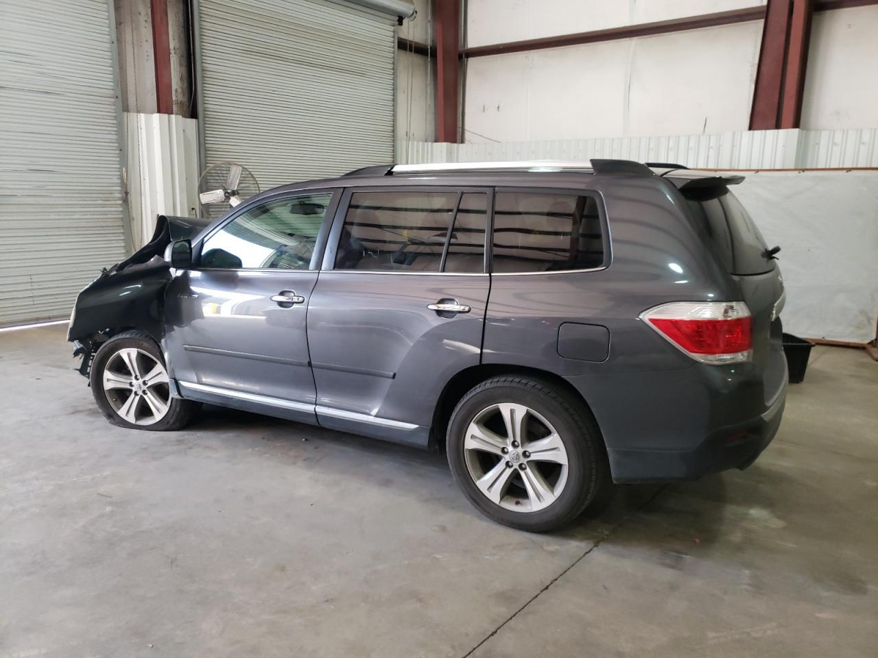 2012 TOYOTA HIGHLANDER - Фото 2