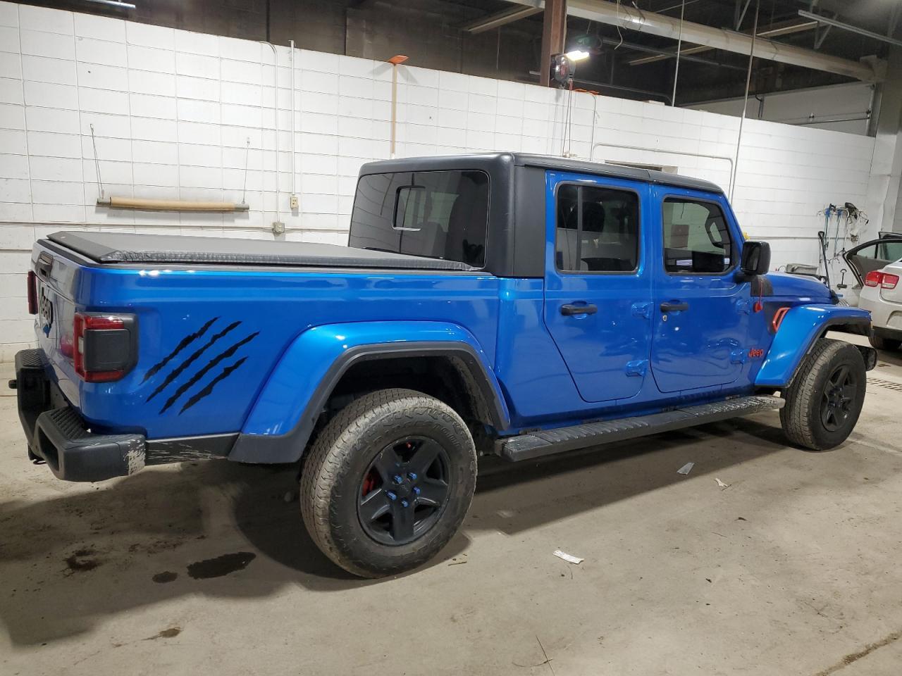 2020 JEEP GLADIATOR - Image 3