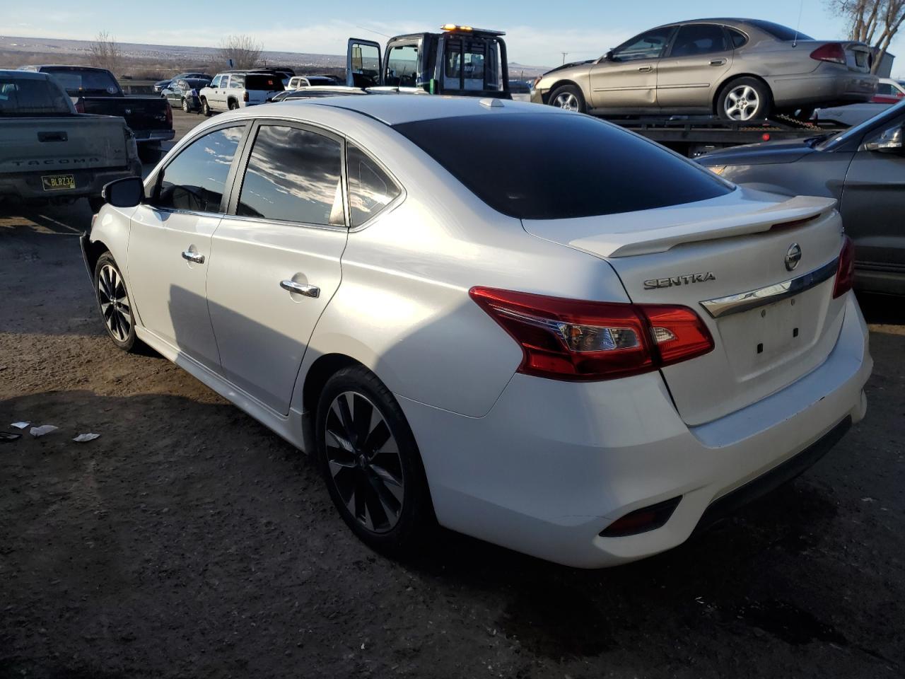 2018 NISSAN SENTRA S - Фото 2