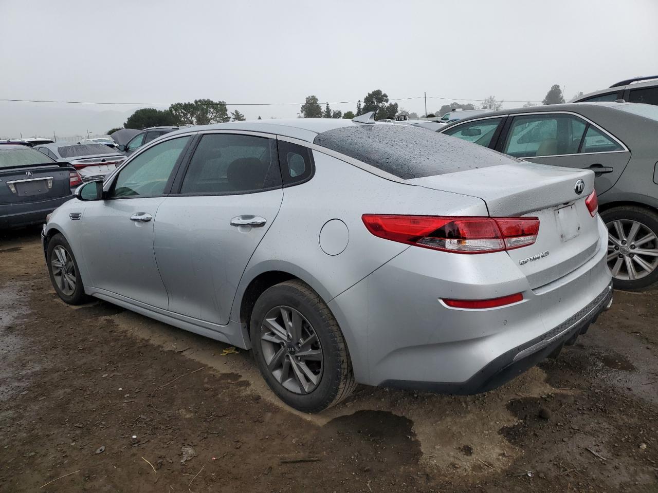 2019 KIA OPTIMA LX - Фото 2