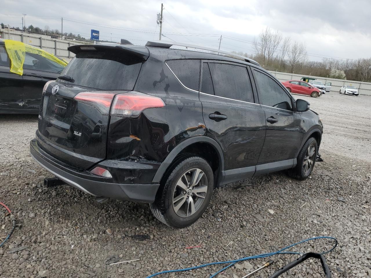 2017 TOYOTA RAV4 XLE - Фото 3