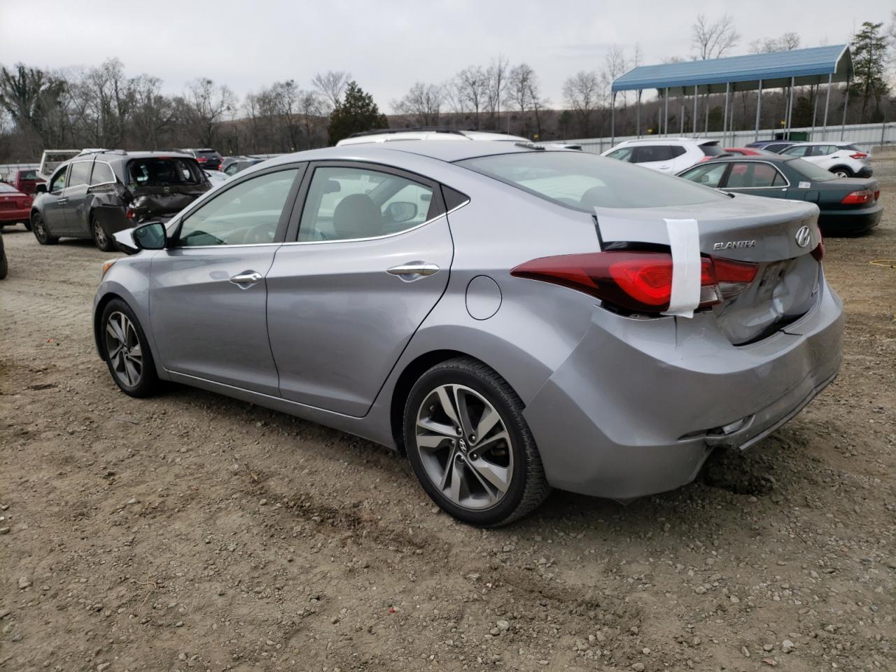2015 HYUNDAI ELANTRA SE - Image 2