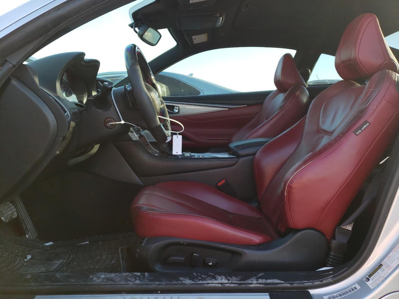 2017 INFINITI Q60 RED SP - Image 7