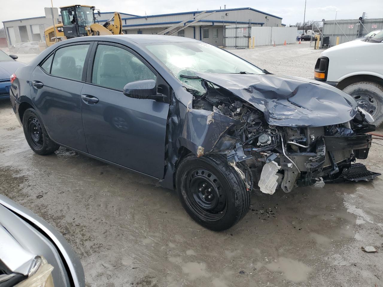 2014 TOYOTA COROLLA L - Image 4