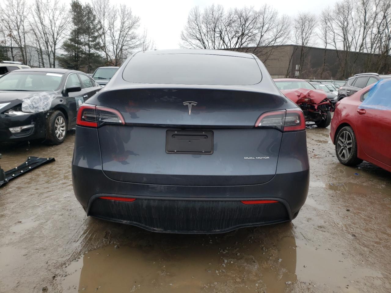 2022 TESLA MODEL Y - Image 6