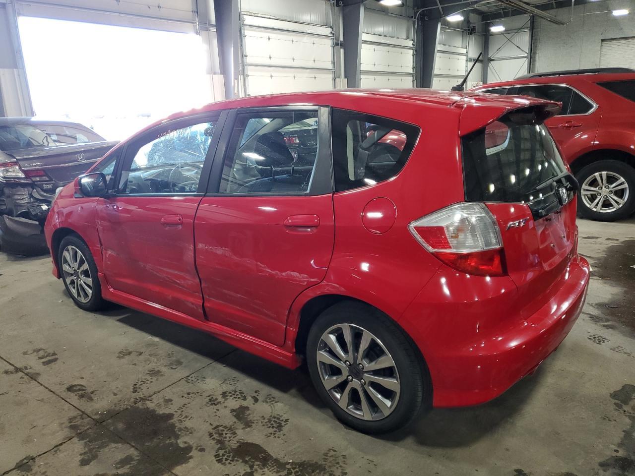 2013 HONDA FIT SPORT - Фото 2