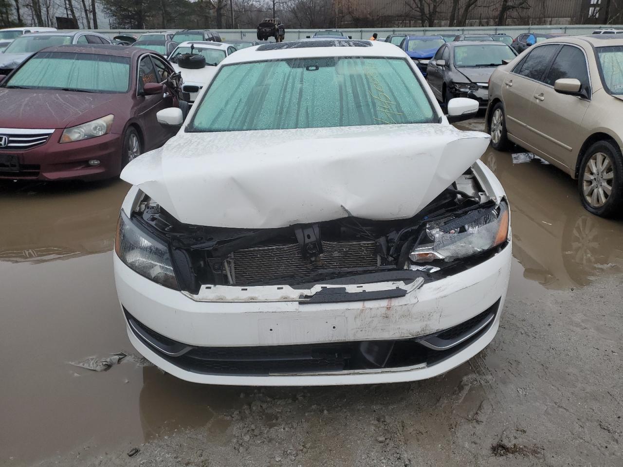2014 VOLKSWAGEN PASSAT SE - Фото 5