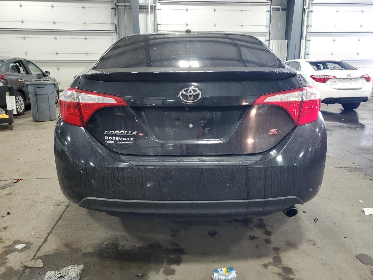 2015 TOYOTA COROLLA L - Image 6