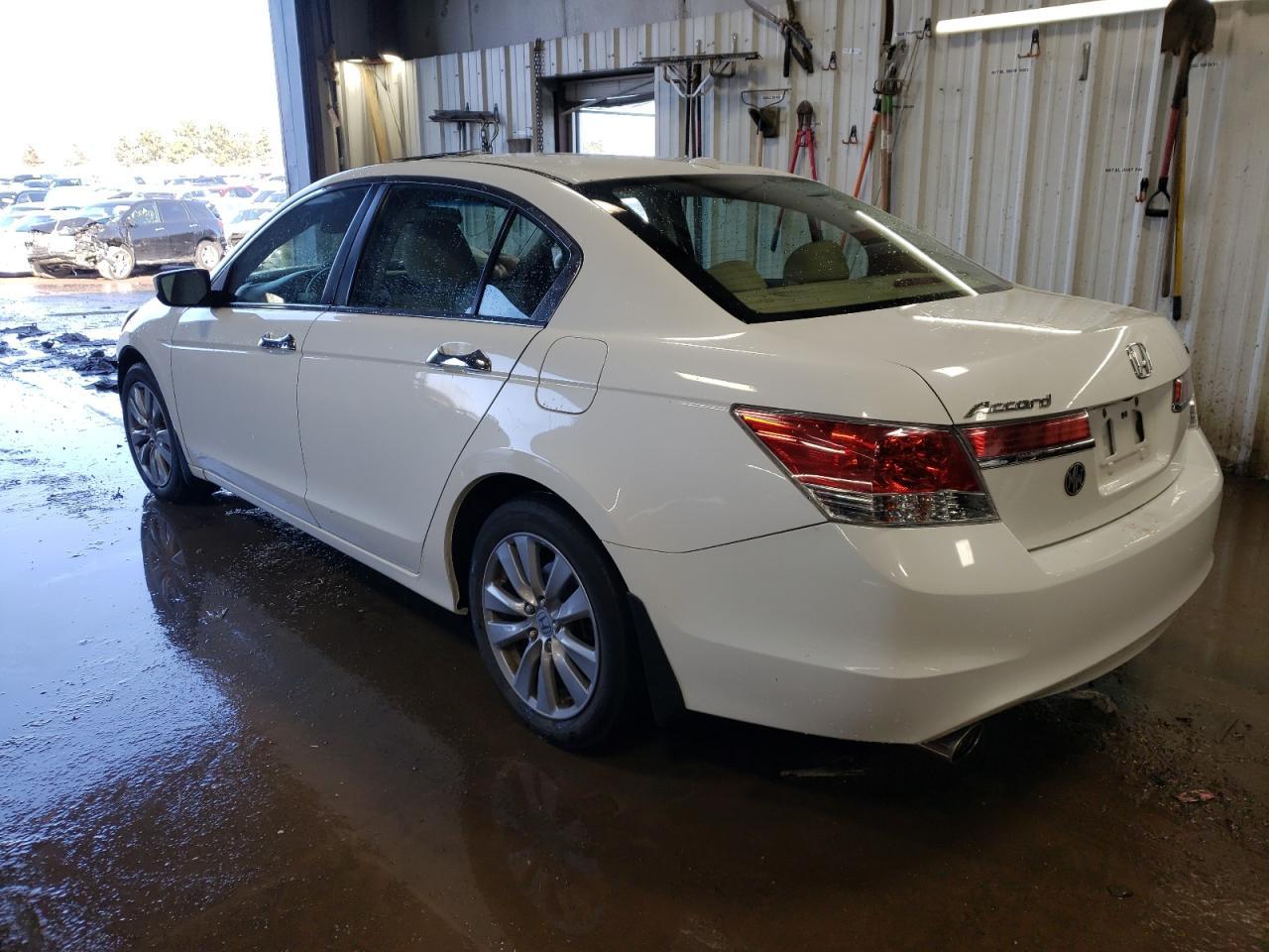 2012 HONDA ACCORD EXL - Image 2