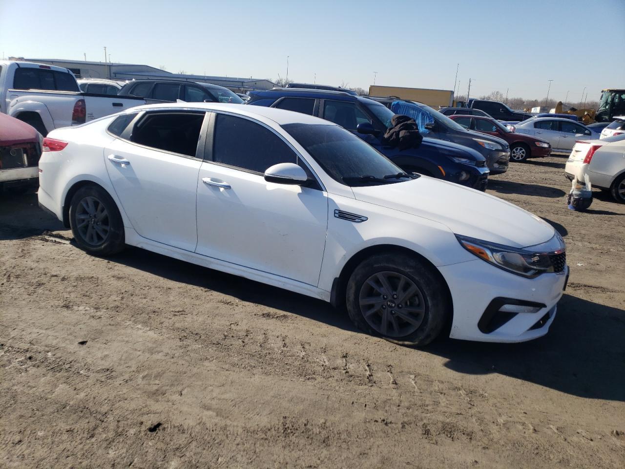 2020 KIA OPTIMA LX - Image 4