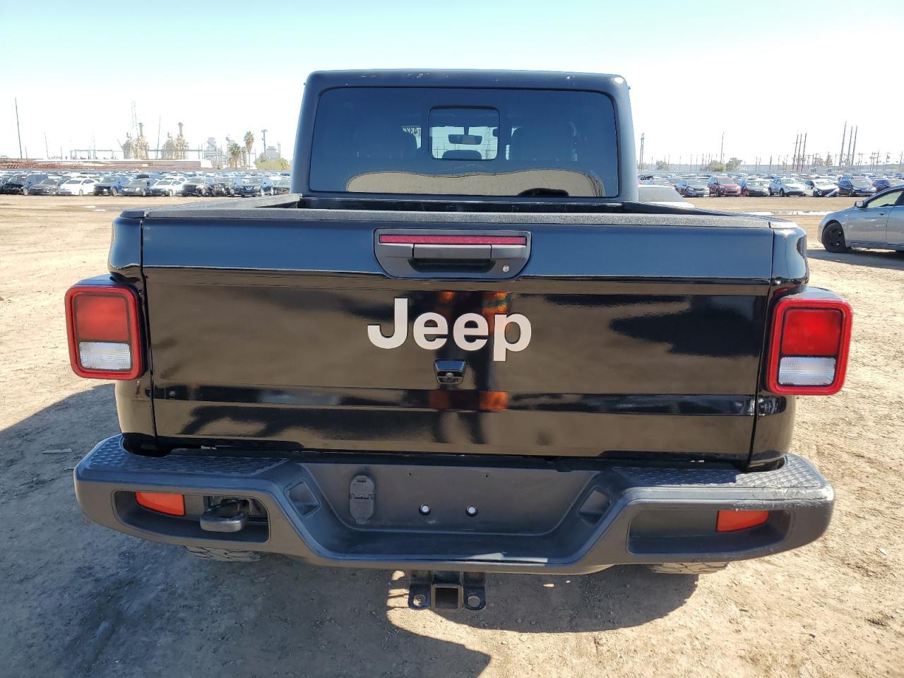 2020 JEEP GLADIATOR - Image 6