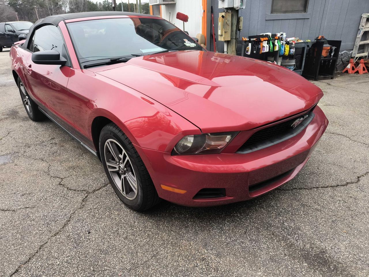 2010 FORD MUSTANG car image