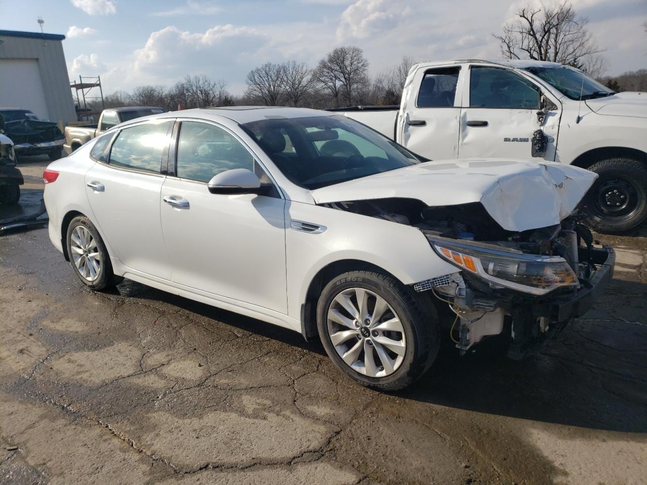 2016 KIA OPTIMA EX - Фото 4