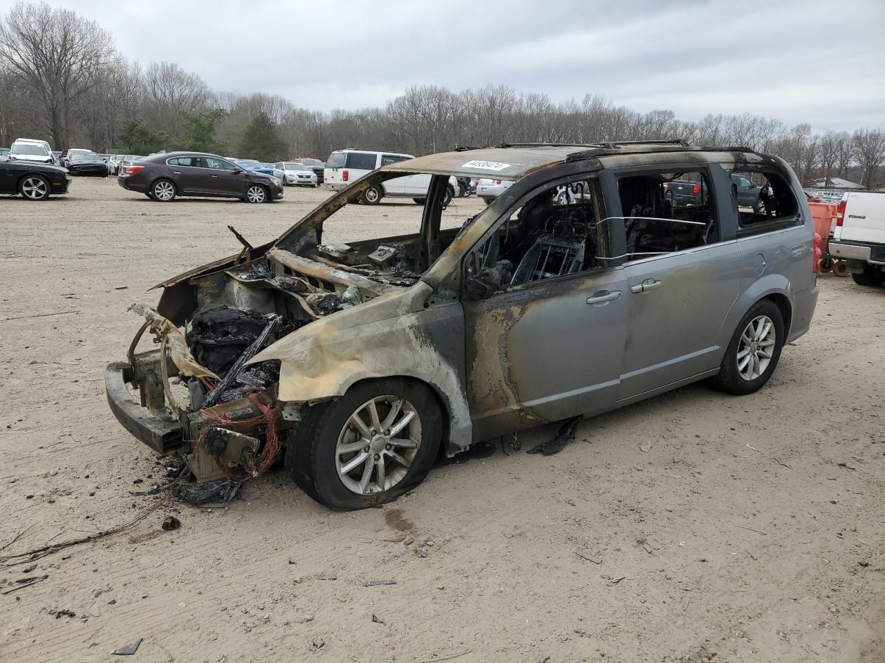 2019 DODGE GRAND CARA car image