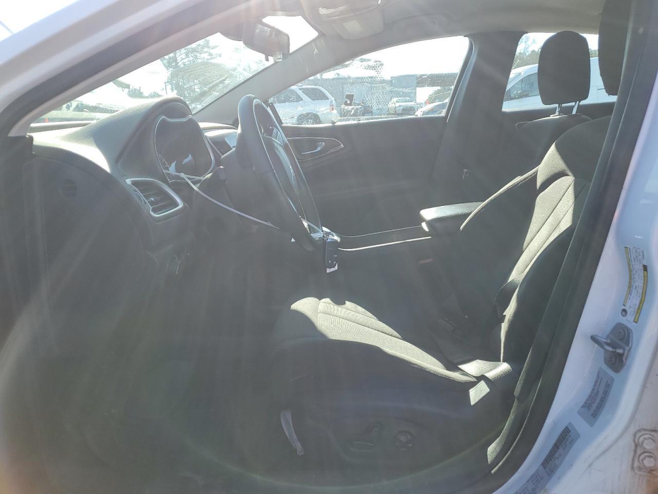 2015 CHRYSLER 200 LIMITE - Фото 7
