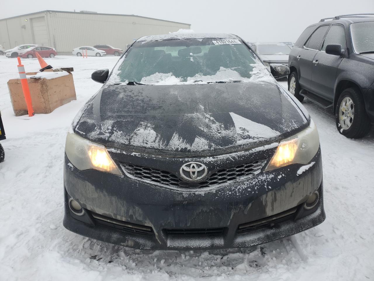 2012 TOYOTA CAMRY SE - Фото 5