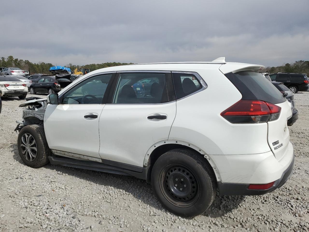 2018 NISSAN ROGUE S - Фото 2