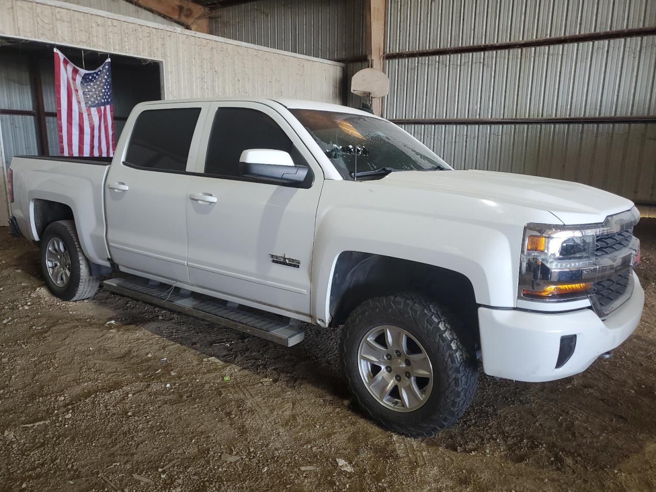 2018 CHEVROLET SILVERADO - Фото 4