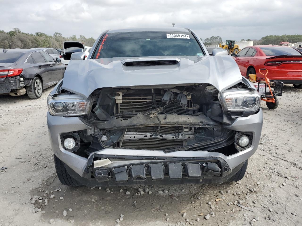 2017 TOYOTA TACOMA DOU - Image 5