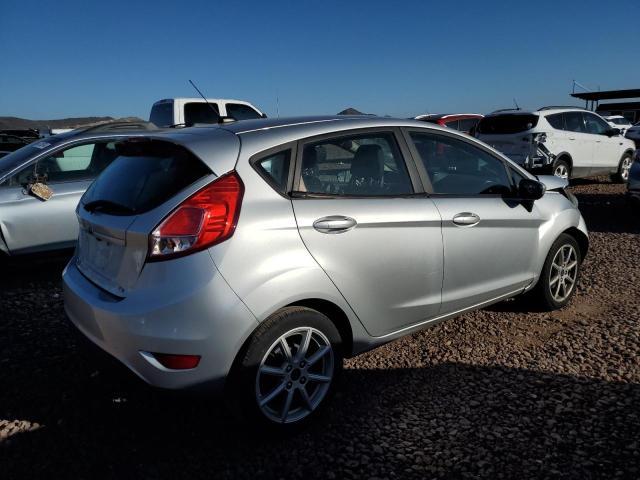 2019 Ford Fiesta Se - Image 3