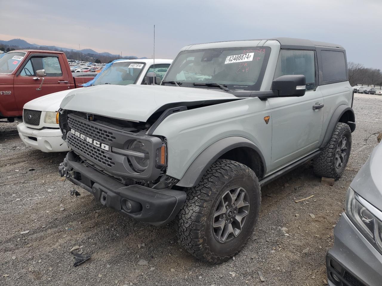 2023 FORD BRONCO BAS car image