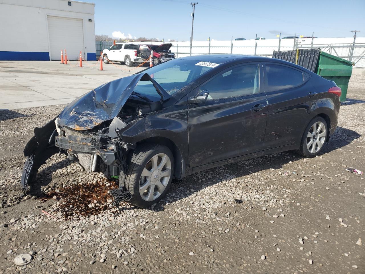 2013 HYUNDAI ELANTRA GL