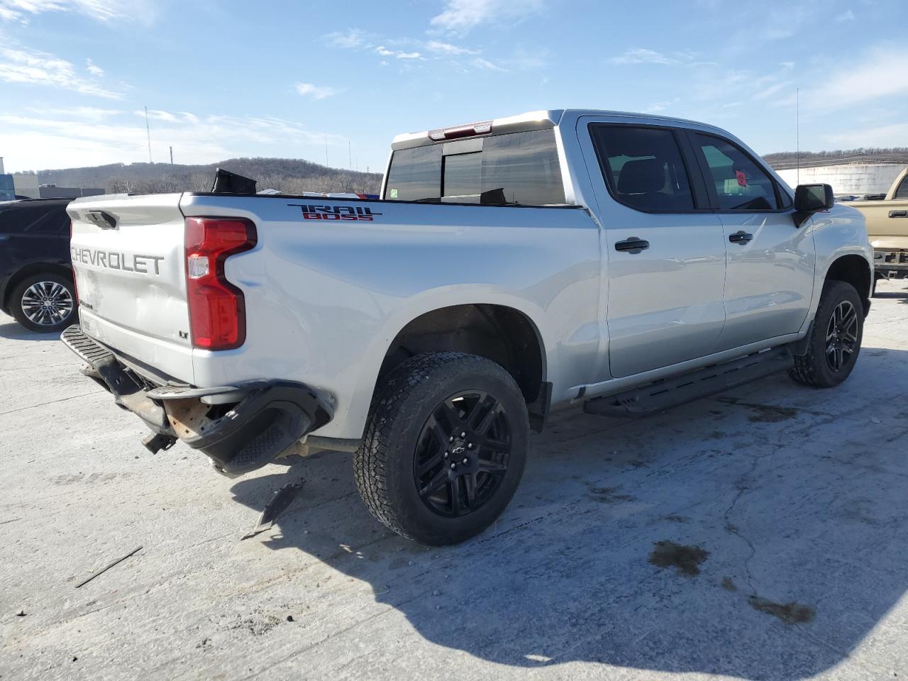 2020 CHEVROLET SILVERADO - Image 3