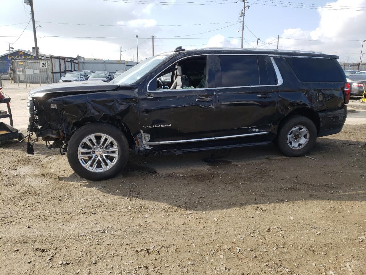 2021 GMC YUKON XL C car image