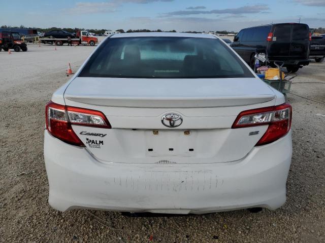 2014 Toyota Camry L - Фото 6