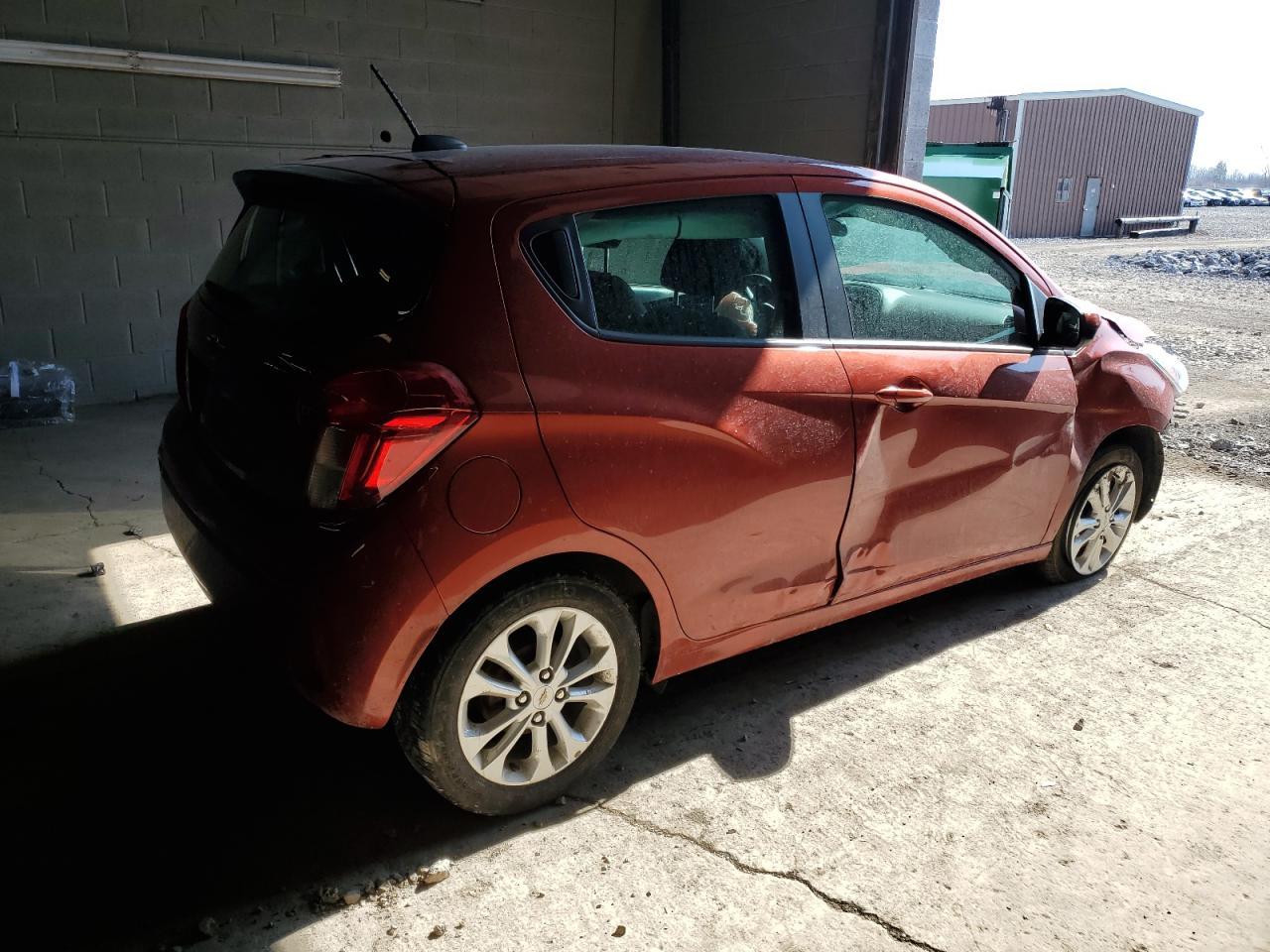 2021 CHEVROLET SPARK 1LT - Фото 3