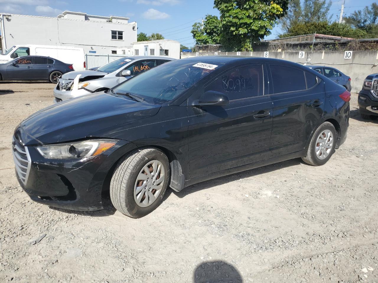 2018 HYUNDAI ELANTRA SE